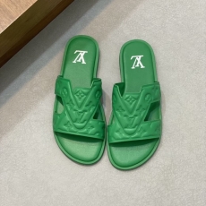 Louis Vuitton Slippers